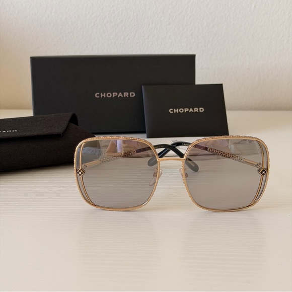 New! Chopard Gold Sunglasses for Women, SCHG33S 301X, Authentic - Picture 4 of 13